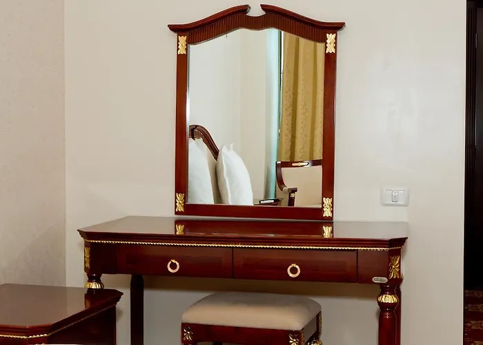 Hotel Complex Aristrocratos