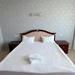 Complex Aristrocratos Mamaia